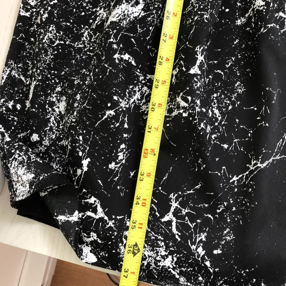 MICHAEL Michael Kors Black and White Sheath Dress - Picture 7 of 7